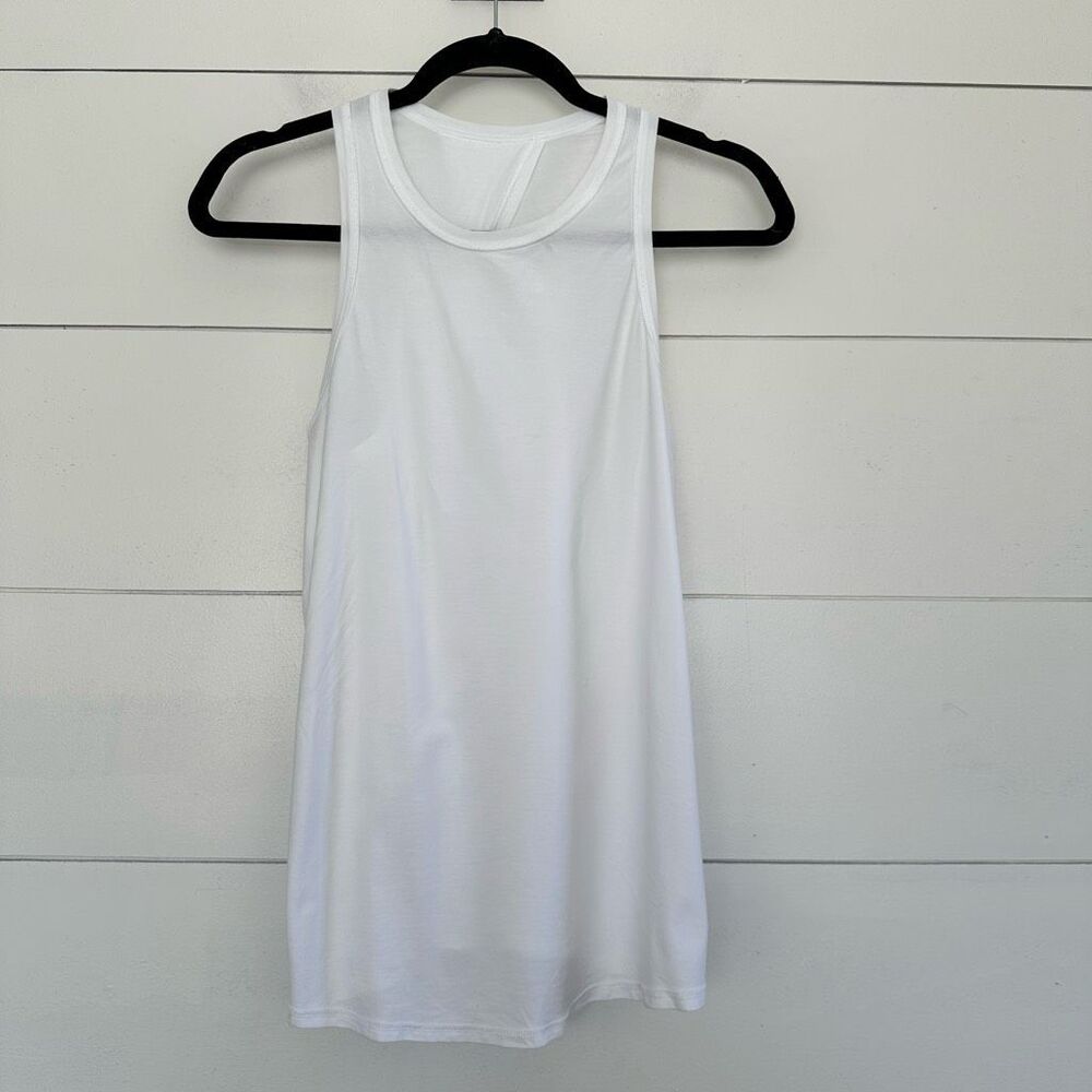 Lululemon Women’s 4 White Split Back Tank Top